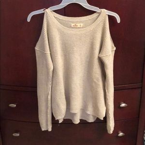 Hollister cold shoulder sweater!